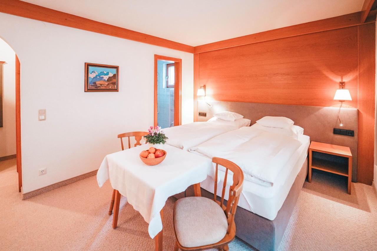 Hotel Garni Almjur St. Anton am Arlberg Exterior foto