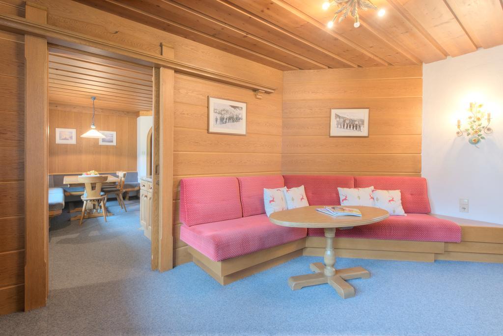 Hotel Garni Almjur St. Anton am Arlberg Exterior foto